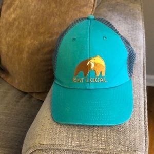 Patagonia “eat local” hat